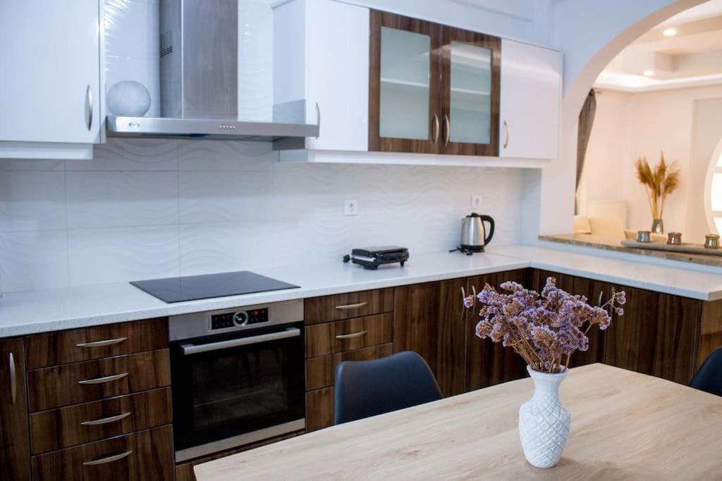 Spacious Apartment In The Heart Of Pythagorion 外观 照片